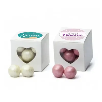 Chocoperlas en cajita cubo personalizada para Bautizo