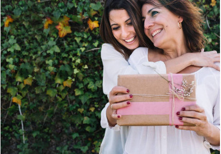 ¿Qué regalar en una comunión?: regalos para niñas y niños, originales, para sobrinos, personalizados e incluso regalos solidarios